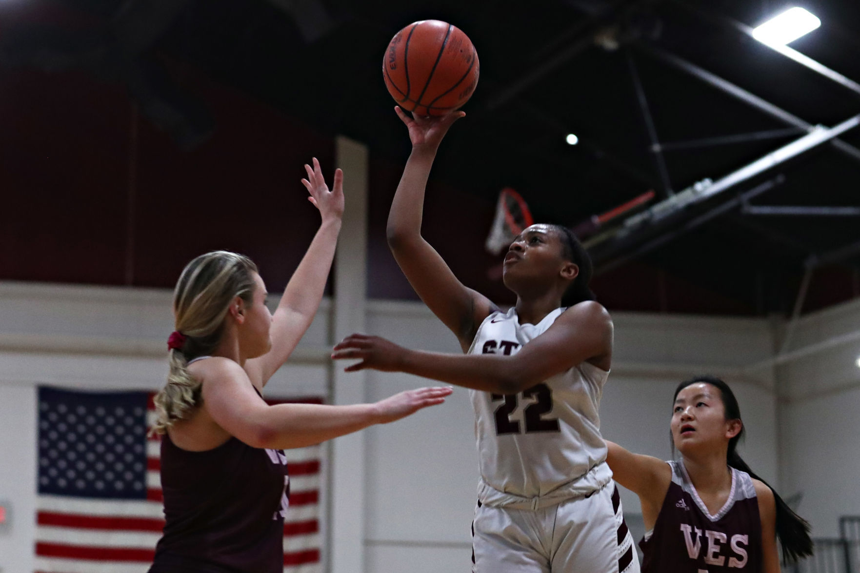 20200111_cdp_sports_prephoops50.JPG